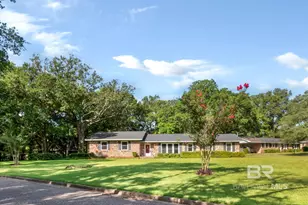 1556 Hillandale Dr, Mobile, AL 36693 - Photo 1