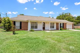 9803 Silverwood Dr, Fairhope, AL 36532 - Photo 1