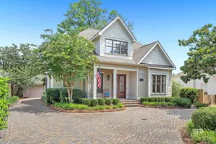 303 Gaston Ave, Fairhope, AL 36532 - Photo 1