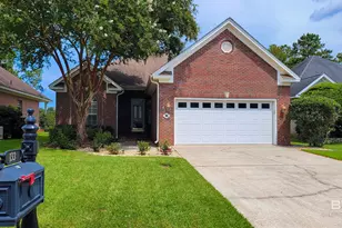 133 Club Dr, Fairhope, AL 36532 - Photo 1