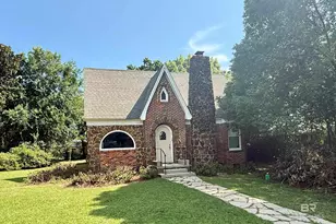 208 W Orange Ave, Foley, AL 36535 - Photo 1