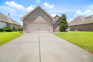 1077 Crown Walk Dr, Foley, AL 36535 - Photo 1