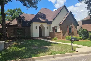 35 Viale Bellezza, Fairhope, AL 36532 - Photo 1