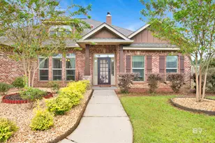 306 Wakefield Ave, Fairhope, AL 36532 - Photo 1