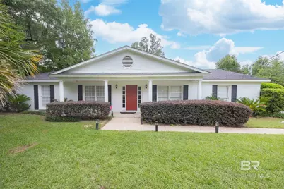 724 Oak Hill Court, Mobile, AL 36609 - Photo 1