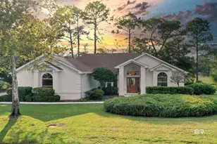 624 Magnolia Cir, Gulf Shores, AL 36542 - Photo 1