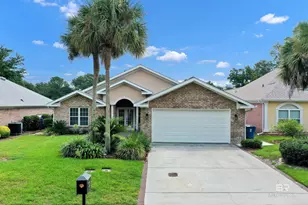 131 Lagoon Dr, Gulf Shores, AL 36542 - Photo 1