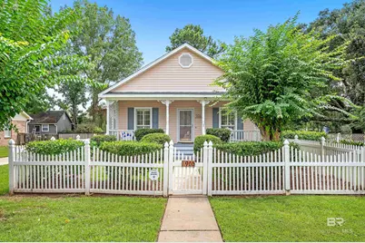 906 Edwards Avenue, Fairhope, AL 36532 - Photo 1