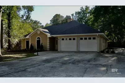 911 Mixon Avenue, Bay Minette, AL 36507 - Photo 1