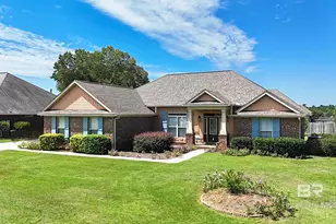 260 Royal Ln, Fairhope, AL 36532 - Photo 1