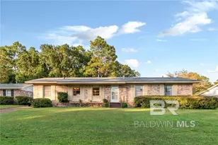 1270 Peabody Dr, Mobile, AL 36618 - Photo 1