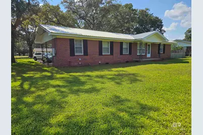 601 N Day Avenue, Bay Minette, AL 36507 - Photo 1