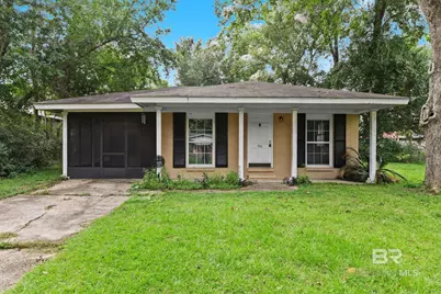 114 S Stuart Street, Foley, AL 36535 - Photo 1