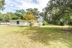365 Bourgeois Cir, Mobile, AL 36609 - Photo 1