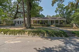 207 Stillwood Ln, Mobile, AL 36608 - Photo 1