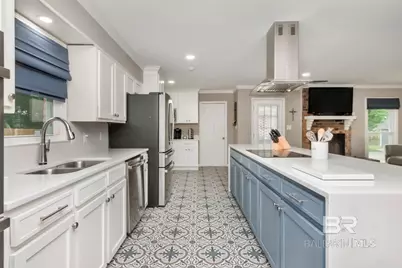 931 E Regents Drive, Mobile, AL 36609 - Photo 15