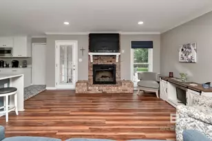 931 E Regents Dr, Mobile, AL 36609 - Photo 21