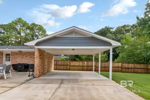 931 E Regents Dr, Mobile, AL 36609 - Photo 39