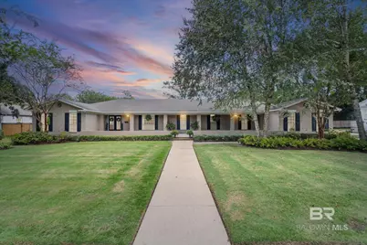 254 Woodlands Avenue, Mobile, AL 36607 - Photo 1