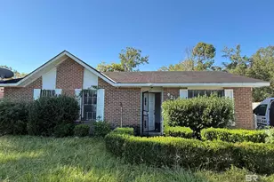 421 Chavers St, Mobile, AL 36617 - Photo 1