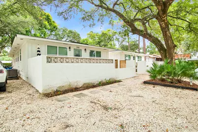 208 E 22nd Avenue, Gulf Shores, AL 36542 - Photo 1