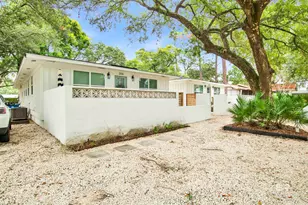 208 E 22nd Ave, Gulf Shores, AL 36542 - Photo 1