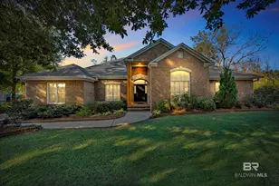 253 Blue Island St, Fairhope, AL 36532 - Photo 1