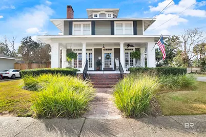 4 Demouy Avenue, Mobile, AL 36606 - Photo 1