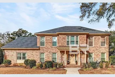 2104 Marchfield Drive East, Mobile, AL 36693 - Photo 1