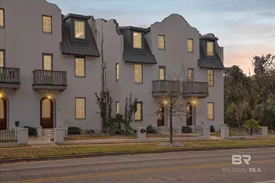 72 Fairhope Avenue #2, Fairhope, AL 36532 - Photo 1