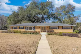 202 Confederate Dr, Spanish Fort, AL 36527 - Photo 1