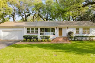 380 S Church St, Fairhope, AL 36532 - Photo 1