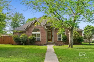 10452 Gayfer Rd Ext, Fairhope, AL 36532 - Photo 1