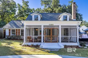 156 White Ave, Fairhope, AL 36532 - Photo 1