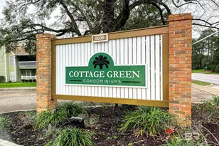 5608 Cottage Hill Dr, Mobile, AL 36609 - Photo 1