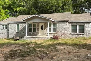 7251 Pinehill Rd, Daphne, AL 36526 - Photo 1