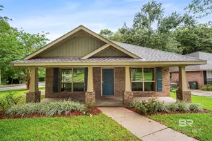 501 Charing Cross St, Fairhope, AL 36532 - Photo 1