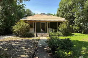 107 Fairhope Ave, Fairhope, AL 36532 - Photo 1
