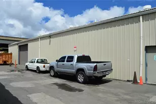 2726 Waiwai Loop, Honolulu, HI 96819 - Photo 13