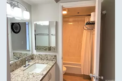 876 Curtis Street #2701, Honolulu, HI 96813 - Photo 11