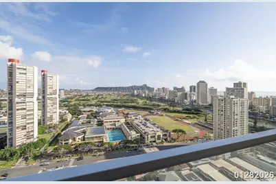 555 University Avenue #2905, Honolulu, HI 96826 - Photo 15