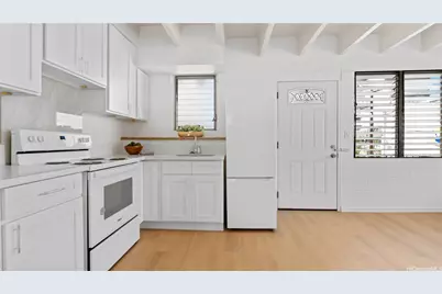 1909 Kahakai Drive, Honolulu, HI 96814 - Photo 9