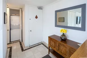 2121 Ala Wai Blvd, Honolulu, HI 96815 - Photo 17