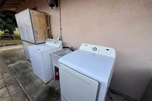 98-042 Lokowai St, Aiea, HI 96701 - Photo 11