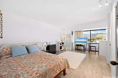 1750 Kalakaua Avenue #609, Honolulu, HI 96826 - Photo 1