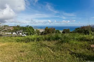 2500 Aha Aina Pl, Honolulu, HI 96821 - Photo 3