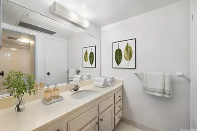 2240 Kuhio Avenue #3803 (Penthouse), Honolulu, HI 96815 - Photo 13