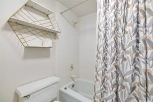 2240 Kuhio Ave, Honolulu, HI 96815 - Photo 17