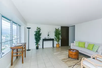 2525 Date Street #2606, Honolulu, HI 96826 - Photo 3