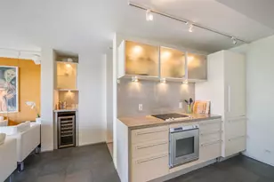 3015 Kalakaua Ave, Honolulu, HI 96815 - Photo 21